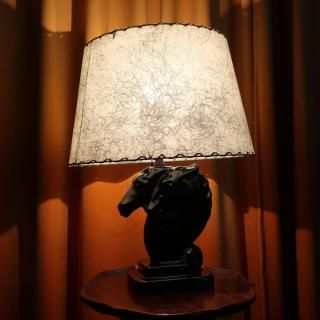 Vintage 1950s Ceramic Horse Table Lamp (B172)