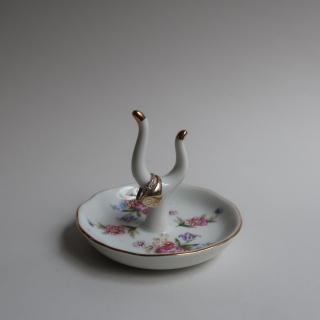 Vintage Ceramic Ring Accessory Plate (B193)