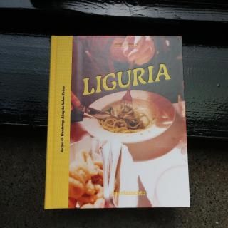 Apartamento /LIGURIA: RECIPES & WANDERINGS ALONG THE ITALIAN RIVIERA