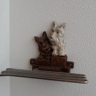 Vintage 30's-40's  Scottish Terrier Dog Tie Scarf Holder Hanging Wall Rack(B285)