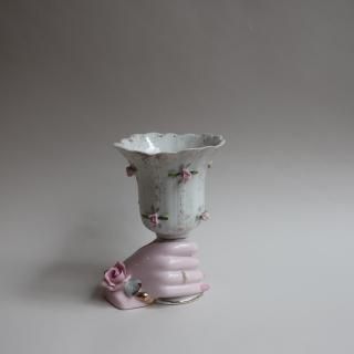 Vintage 1950s Ceramic Lady's Hand Motif Holding Goblet Flower Vase (B351)