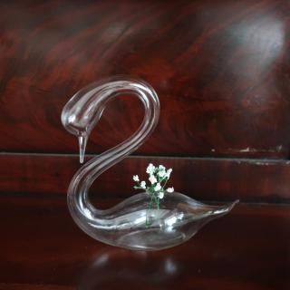 Vintage Clear Glass Swan Flower Vase (B365)