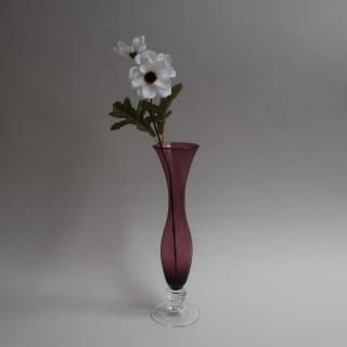 Vintage Purple Glass Flower Vase (B375)