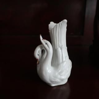 Vintage Swan Ceramic Flower Vase (B402)