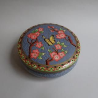 Vintage Metal Candy Biscuit Tea Tins made in England(B422)