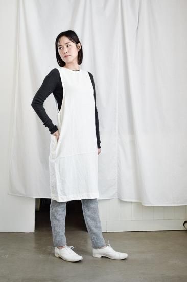 narrow neck apron / miho umezawa - TSUKURITE ONLINE STORE