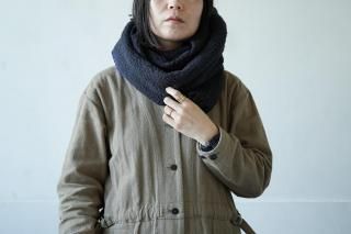 <img class='new_mark_img1' src='https://img.shop-pro.jp/img/new/icons1.gif' style='border:none;display:inline;margin:0px;padding:0px;width:auto;' />Gara-bou Medium Stole / Suno&Morrison