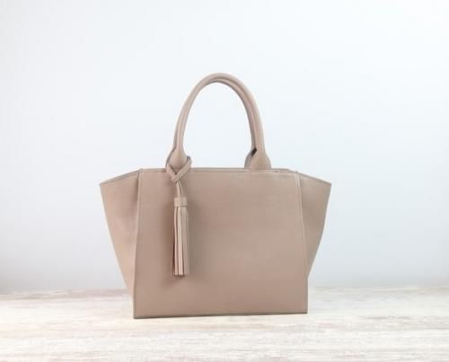 A4サイズ対応のトートバッグ - naoao.bag / (公式オンライン
