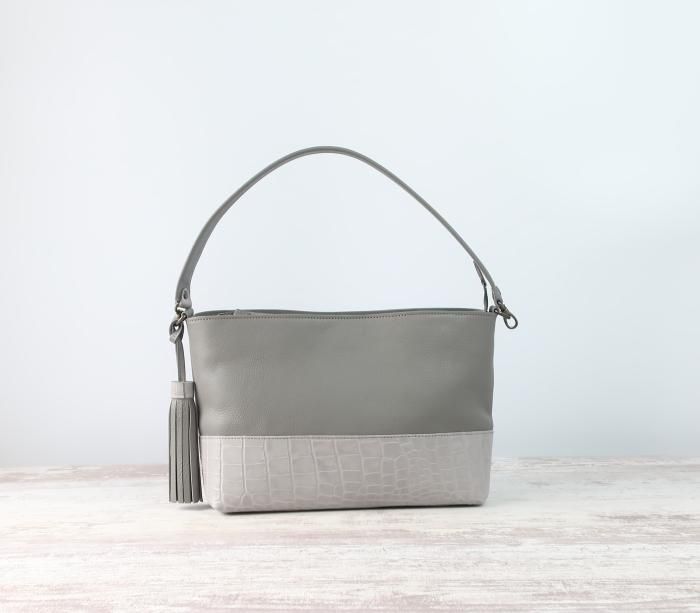 ♡専用♡ マチ広ふりるバッグ　マチ付きポーチ　ショルダー紐　ハンドメイド 限定品】マチ付きショルダーポーチ（セット） メッシュレザー
