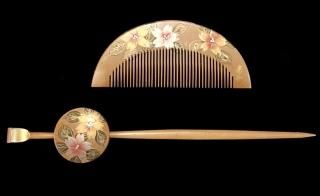 金細工　アンティーク　鼈甲櫛　セット サンゴ　玉かんざし　根掛け 豪華金地に蔦蒔絵螺鈿入 櫛簪セット 生斎（作） | 古美術ささき