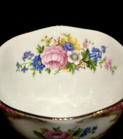 ロイヤルアルバート( Royal Albert ) レディー カーライル