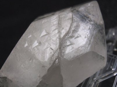 クォーツ（水晶） - 最高品質の水晶 天然石 レアストーン 原石 を直輸入販売 天然石ごろごろ