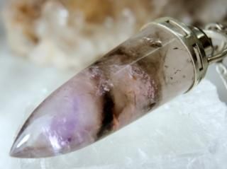 エレスチャル - 最高品質の水晶 天然石 レアストーン 原石 を直