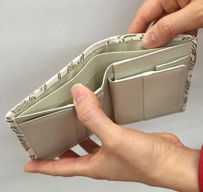 文庫革「日本の昆虫シリーズ」二つ折り財布(ミヤマアカネ 文庫革「日本の昆虫シリーズ」二つ折り財布(ミヤマアカネ