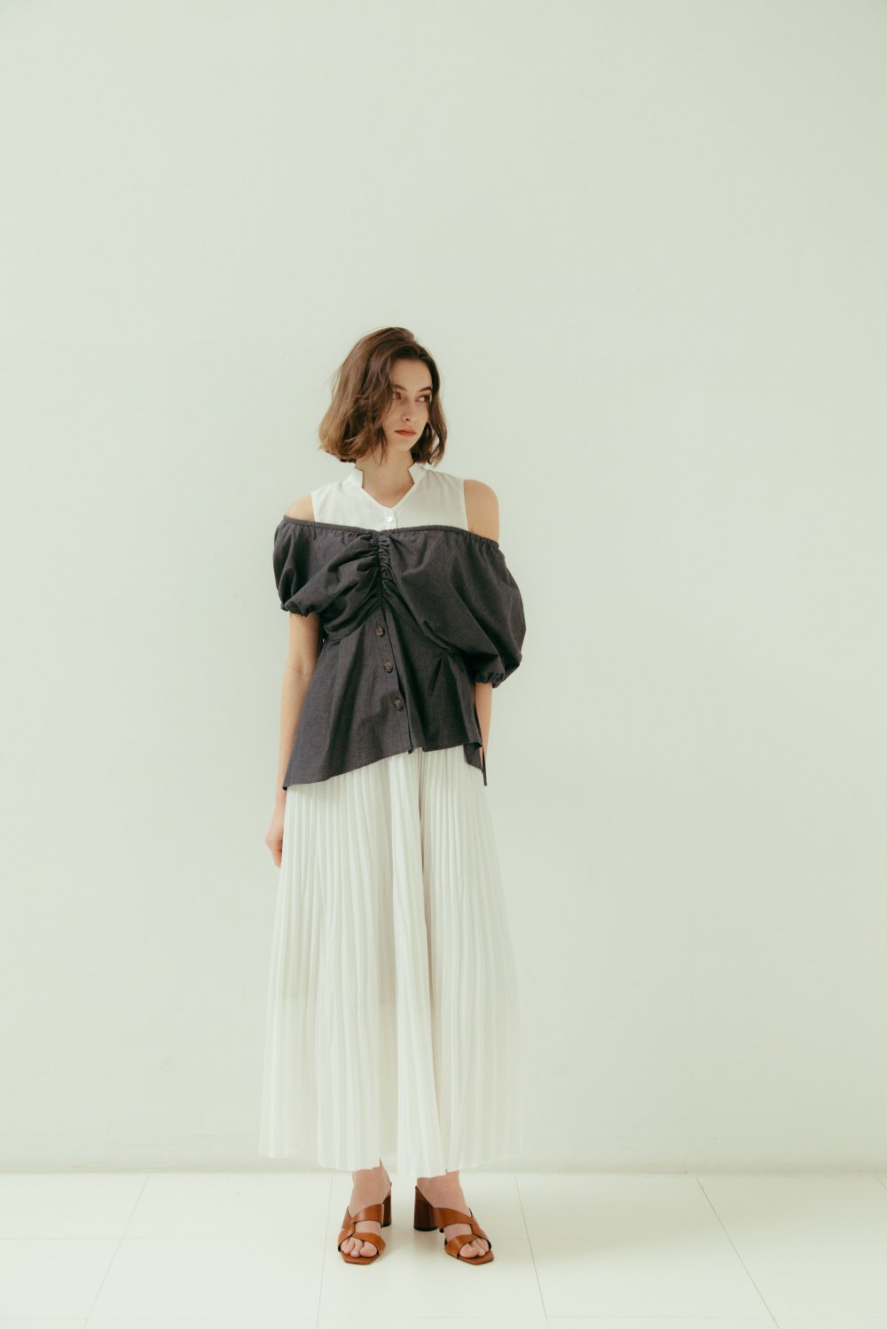 Design Blouse Layered Dress(White×Black)