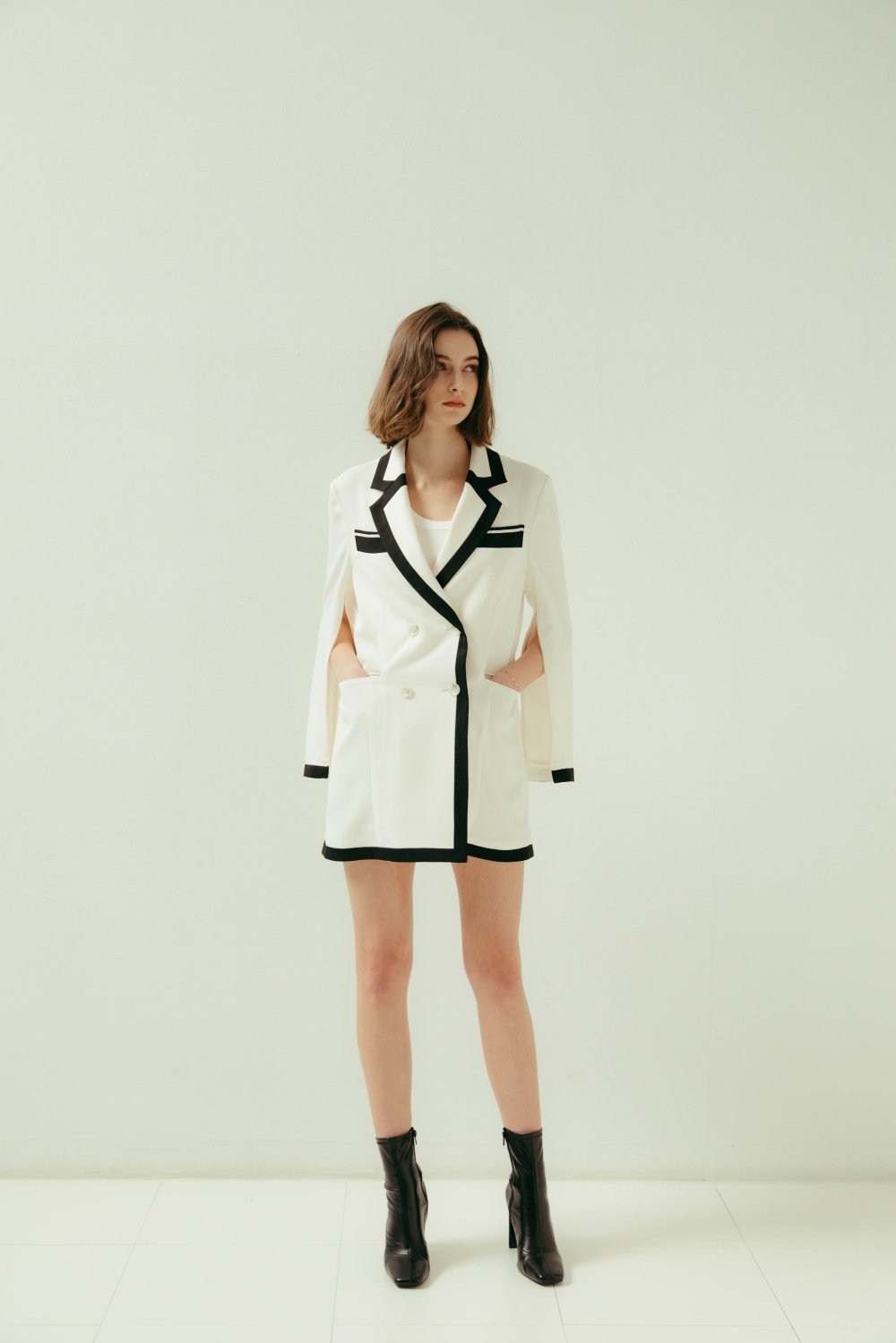Cape Tailored Jacket(Off White)