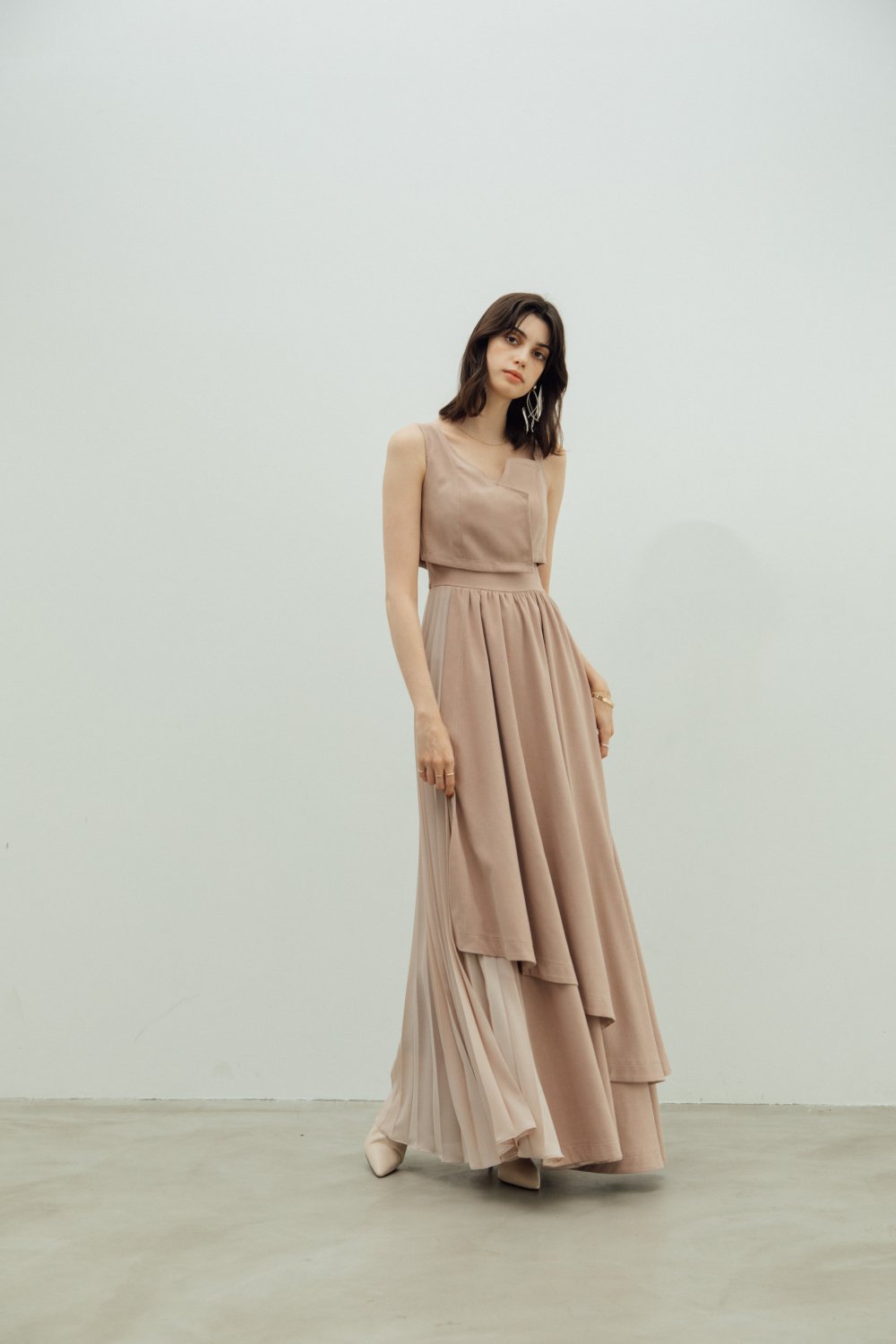 Pleats Asymmetry Dress(Light Pink)