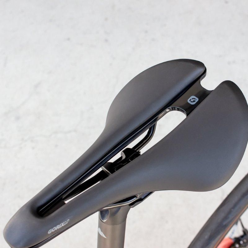 ロードバイクサドル／ウィンドサドル Amazon | GORIX(ゴリックス)サドル 自転車[ショートサドル 幅広