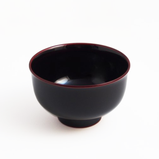 輪島塗 春秋蒔絵汁椀(黒) - 【漆器の通販】漆器の能作|1780年創業 金沢漆器 加賀蒔絵 輪島塗 山中塗