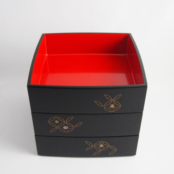 加賀蒔絵 6.5寸 華七宝 胴張 三段重 - 【漆器の通販】漆器の能作 加賀蒔絵 6.5寸 華七宝 胴張 三段重 - 【漆器の通販】漆器の能作