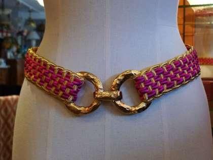 【美品】Yves Saint Laurent ゴム製ベルト ヴィンテージ 2386833582.jpg?1727528007