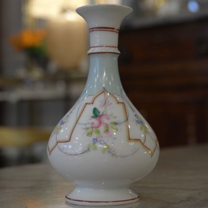 【フランスアンティーク置物】花瓶対 手書き磁器製