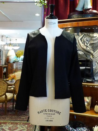 【フランス新品ファッションレディース】長袖ジャケットアウター ボタンなし 黒  フレンチデザイナー モダン パリ