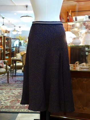 【フランスファッション　レディース】スカート 紺茶 フレンチデザイナー