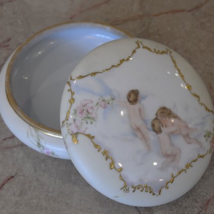 【フランスアンティーク置物】天使花文様 手書き 蓋物 菓子鉢 茶道具 Elite リモージュ製 磁器 1890年代