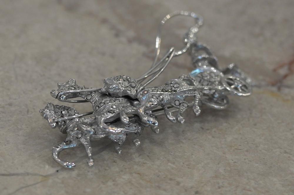 フランス　アンティーク　銀のお花ブローチ ☆アンティークブローチ(花・FIX) – France Antique 銀色