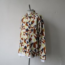 <img class='new_mark_img1' src='https://img.shop-pro.jp/img/new/icons16.gif' style='border:none;display:inline;margin:0px;padding:0px;width:auto;' />Niche, Reversible Patterned Shirts Jacket