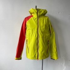 <img class='new_mark_img1' src='https://img.shop-pro.jp/img/new/icons16.gif' style='border:none;display:inline;margin:0px;padding:0px;width:auto;' />【SALE 50%OFF】 REW OUTERWEAR  THE REALITY  JKT [ GORE-TEX ]
