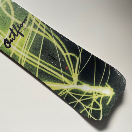 OUTFLOW SNOWBOARDS / LIVE 154 Wide | ミッドレングス OUTFLOW SNOWBOARDS / LIVE 154 Wide | ミッドレングス