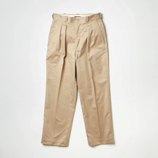 <img class='new_mark_img1' src='https://img.shop-pro.jp/img/new/icons16.gif' style='border:none;display:inline;margin:0px;padding:0px;width:auto;' />A Vontade / 2Tuck Marine Co. Chino Trousers