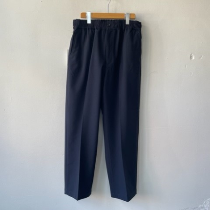 FARAH Easy Wide Tapered Pants | ファラ イージーワイド FARAH Easy Wide Tapered Pants | ファラ イージーワイド