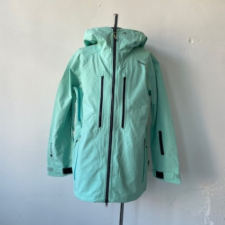 <img class='new_mark_img1' src='https://img.shop-pro.jp/img/new/icons16.gif' style='border:none;display:inline;margin:0px;padding:0px;width:auto;' />【SALE25%】 24-25 REW OUTERWEAR / BASIC JKT 24　[ GORE-TEX 2L ]
