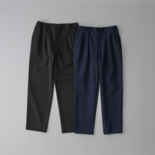 <img class='new_mark_img1' src='https://img.shop-pro.jp/img/new/icons1.gif' style='border:none;display:inline;margin:0px;padding:0px;width:auto;' />CURLY&Co./ SOLID DOUBLE-KNIT TAPERED PANTS