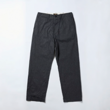 <img class='new_mark_img1' src='https://img.shop-pro.jp/img/new/icons1.gif' style='border:none;display:inline;margin:0px;padding:0px;width:auto;' />A Vontade / Type 45 Chino Trousers -DK.CHARCOAL Twill-