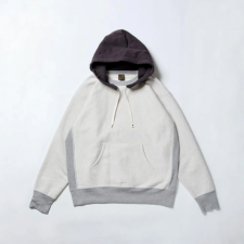 <img class='new_mark_img1' src='https://img.shop-pro.jp/img/new/icons1.gif' style='border:none;display:inline;margin:0px;padding:0px;width:auto;' />A vontade / After Hoodie Parka