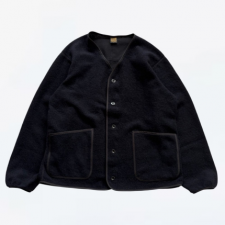 <img class='new_mark_img1' src='https://img.shop-pro.jp/img/new/icons1.gif' style='border:none;display:inline;margin:0px;padding:0px;width:auto;' />A vontade / Wool Pile V-Neck Cardigan