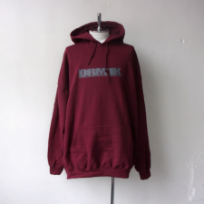 <img class='new_mark_img1' src='https://img.shop-pro.jp/img/new/icons1.gif' style='border:none;display:inline;margin:0px;padding:0px;width:auto;' />DREAM 1000 / Pull Over Parka