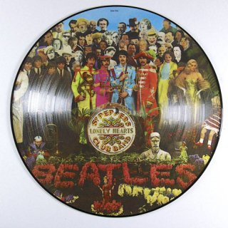 SGT. PEPPER'S LONELY HEATTS CLUB BAND
