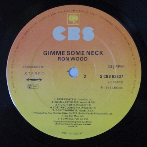 oasis レコード ロンT XL LP シングル チケット オアシス 各3000セット限定】オアシスのアナログ・シングルBOXが日本独自