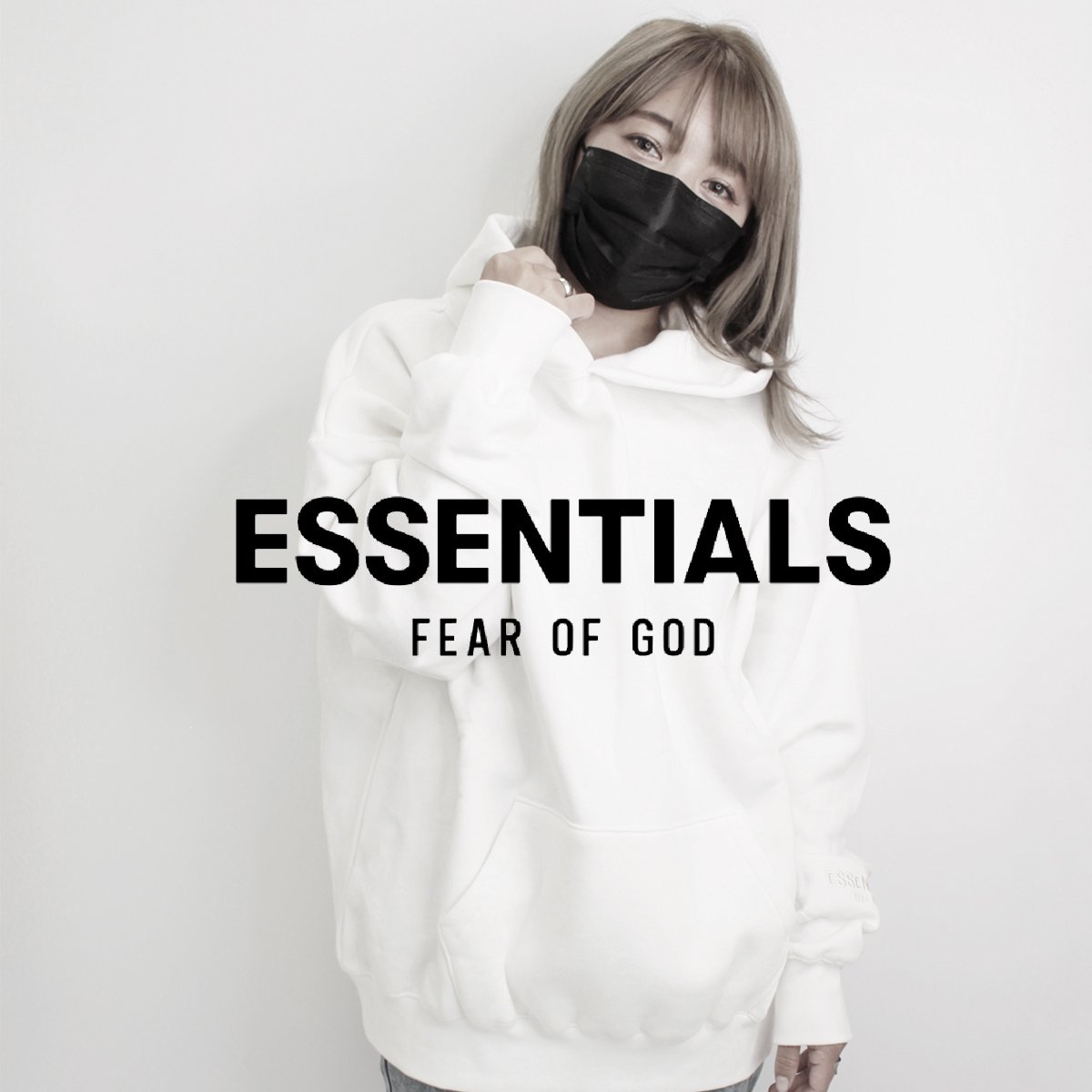 新品☆LA限定！Fear of God Essentials リフレクターロゴ