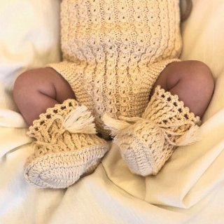 <img class='new_mark_img1' src='https://img.shop-pro.jp/img/new/icons14.gif' style='border:none;display:inline;margin:0px;padding:0px;width:auto;' />10%OFFbabytoly / Ivy booties