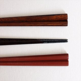 ユーカリ八角箸（赤・黒・天然木）（L235�　φ2〜8�）