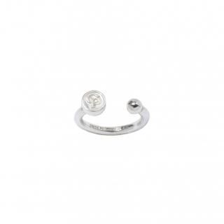 Symbol Gap Ring
