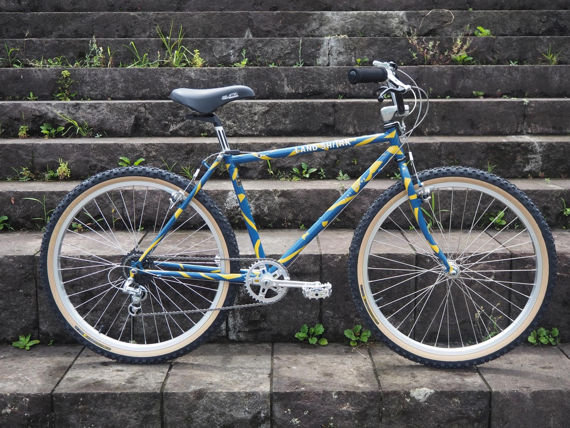 FAIRWEATHER for XC tire by CG - CHOUCHIN CYCLE FAIRWEATHER for XC tire by CG - CHOUCHIN CYCLE