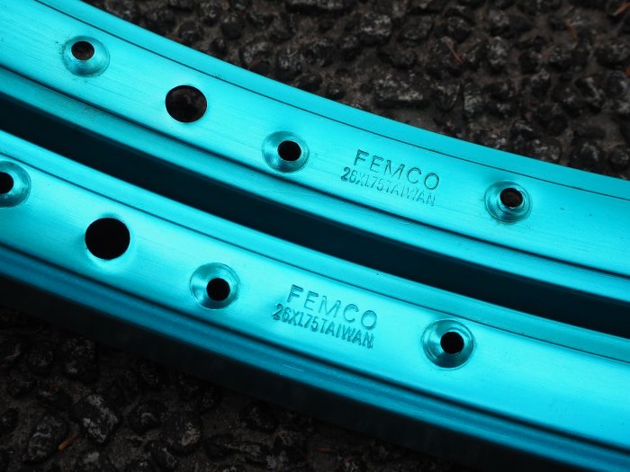FEMCO 26x1.75
