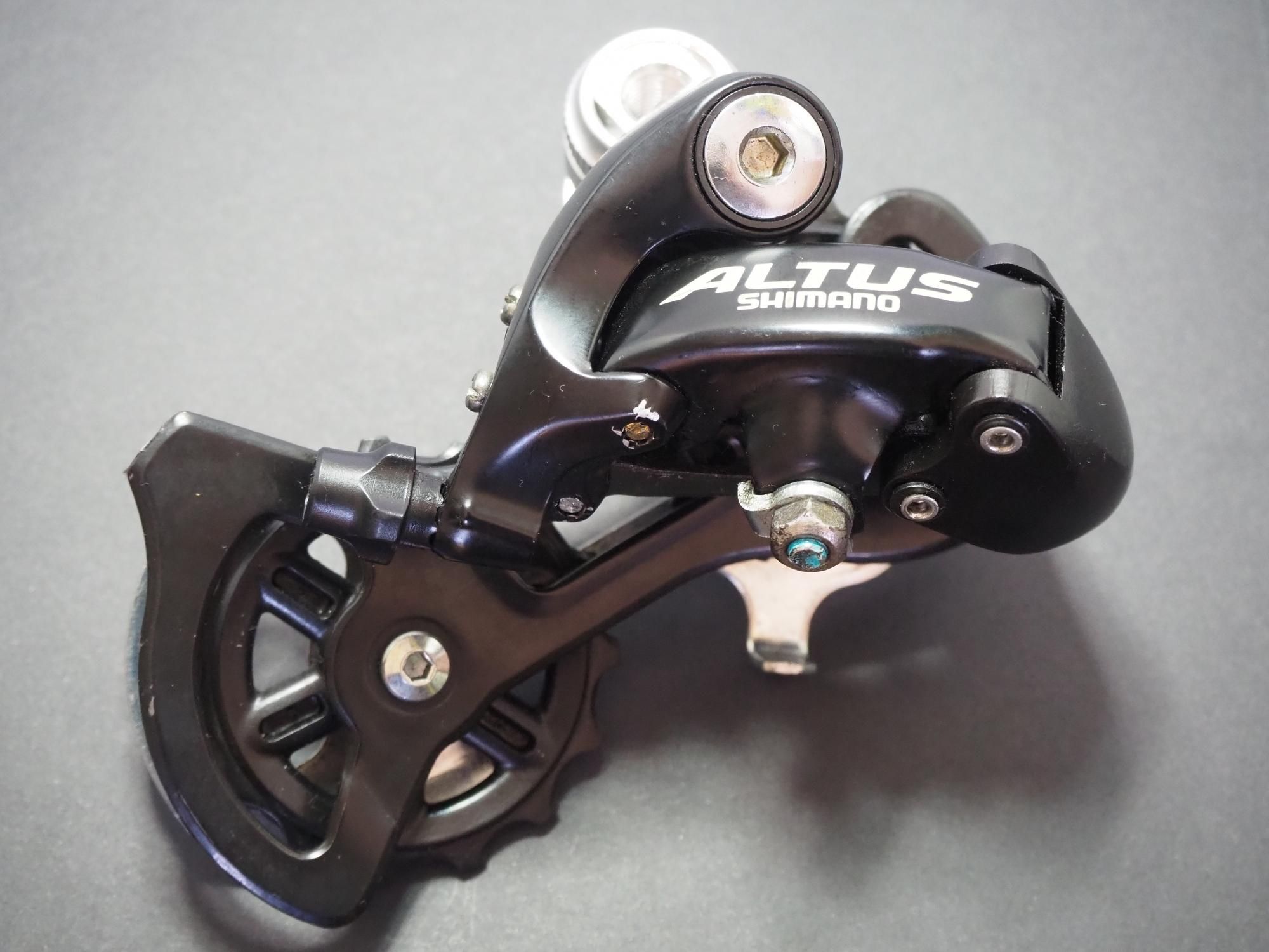 SHIMANO ALTUS - CHOUCHIN CYCLE SHIMANO ALTUS - CHOUCHIN CYCLE